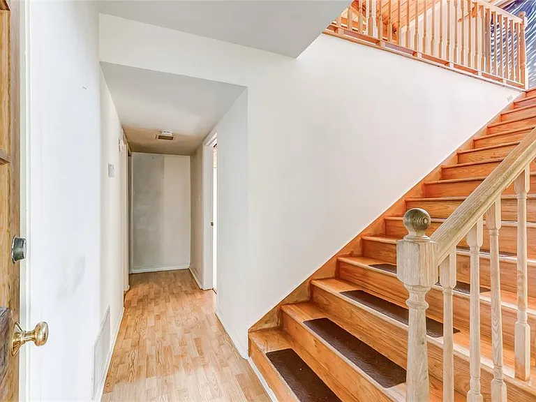 208 Westhaven Dr — Photo 35