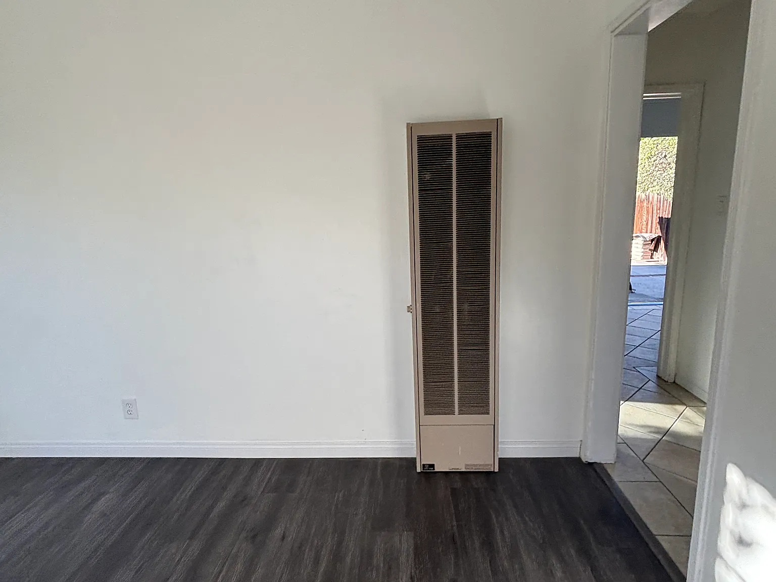 5609 Meridian St — Photo 3