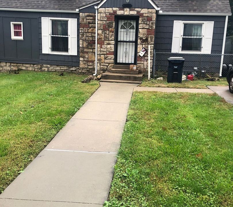 1st image of 7446 Flora Ave