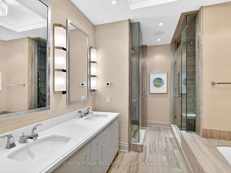 50 Yorkville Ave #4702 — Photo 27
