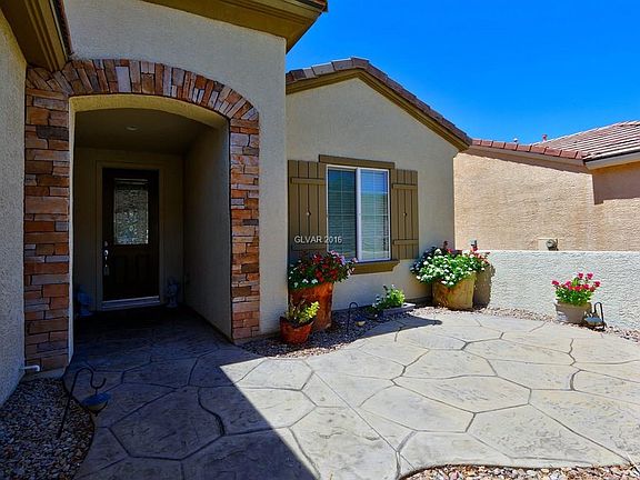 3rd image of 3033 Olivia Heights Ave