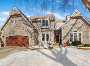 2906 SW 13th Ter, Lees Summit, MO 64081