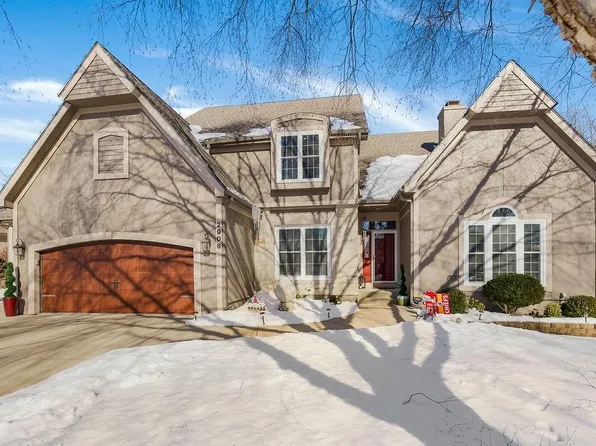 2906 SW 13th Ter, Lees Summit, MO 64081