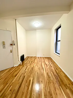 Rented by Corcoran | media 12