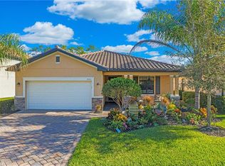 4311 Raffia Palm Cir, Naples, FL 34119