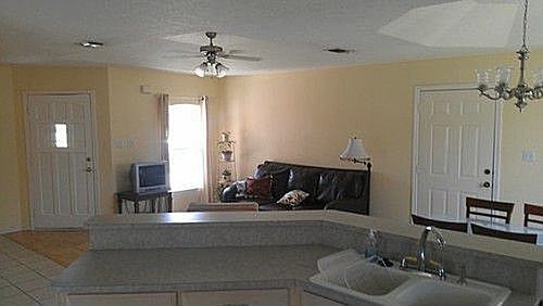 4th image of 1013 N 27th St