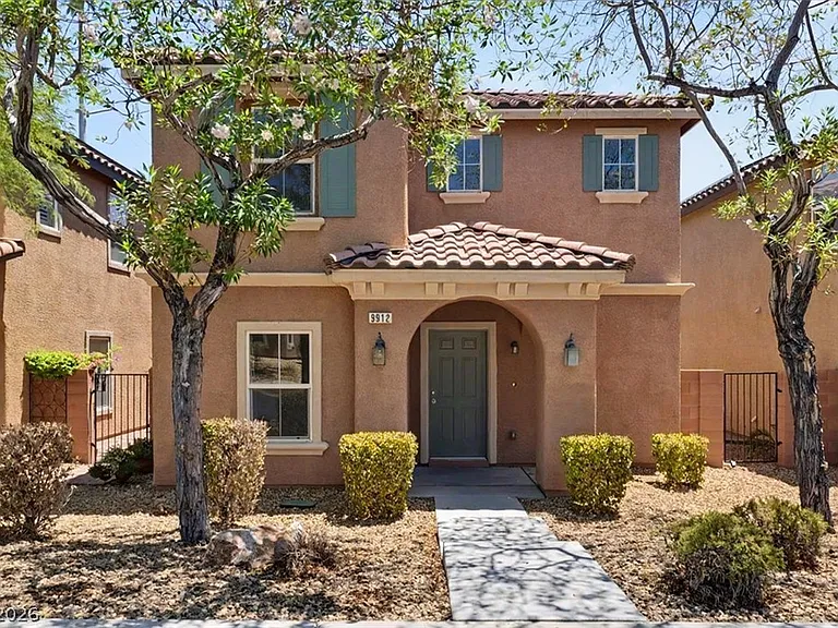 9912 Blue Villa Ct — Photo 1