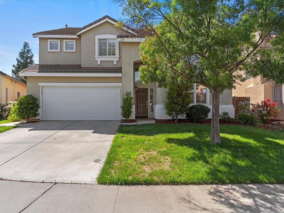 1st image of 4204 Woodwillow Ln
