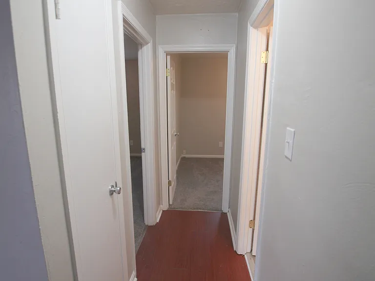 4th Bay Apartments — Photo 15