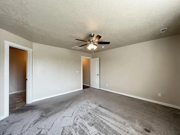 15876 Boulder Ridge Way — Photo 36