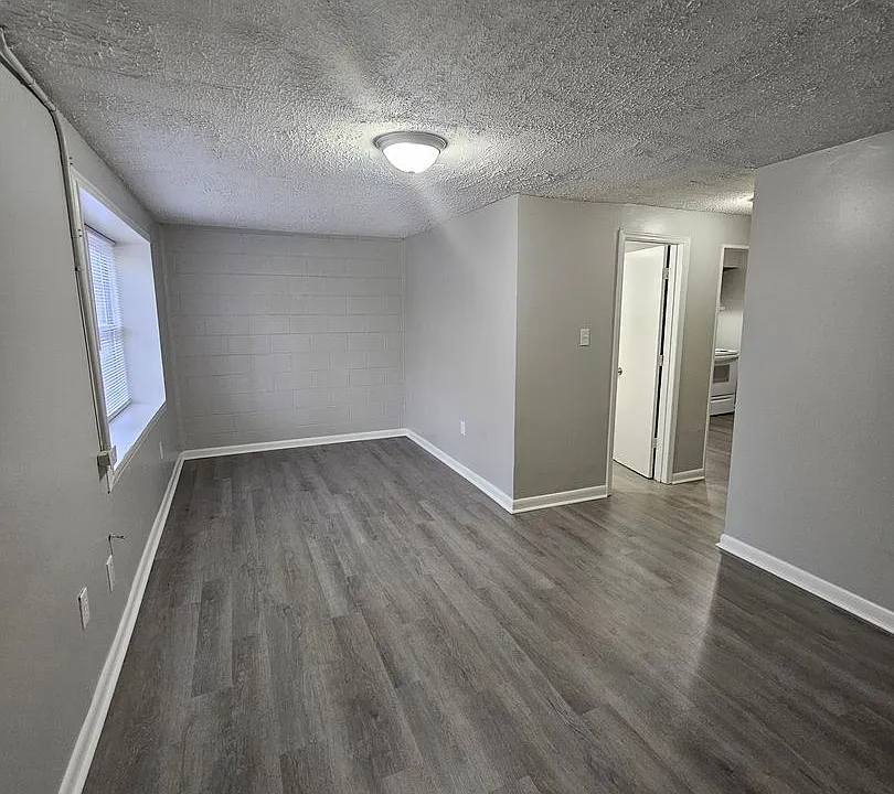 Evergreen Apartments
