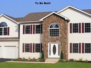 134 Sweet Cherry Ln, Tannersville, PA 18372