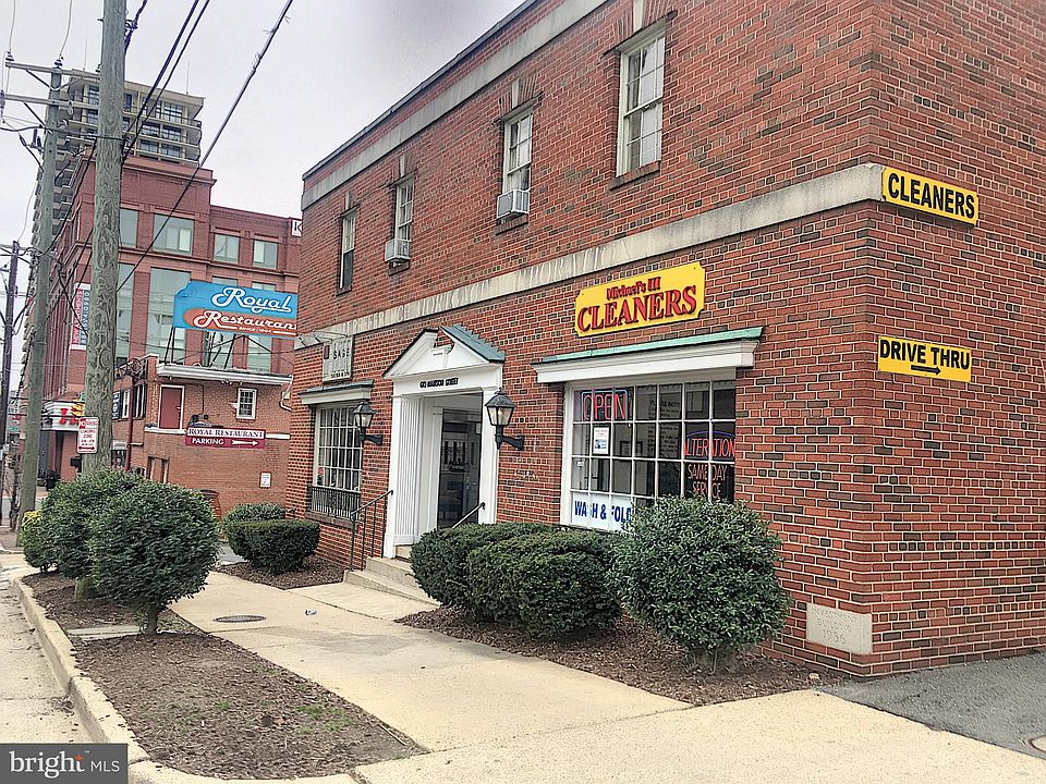 1st image of 610 Madison St APT 202