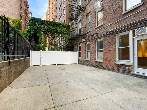 544 East 86th Street 1-SW image 9 of 9