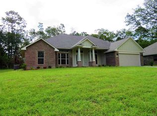 518 Upland Rd, Cantonment, FL 32533