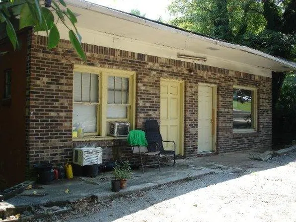 1104 W Broadway St, Lenoir City, TN 37771