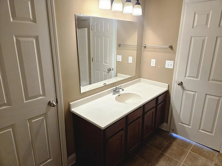 4636 Marcus Trl — Photo 30