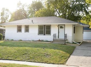 4120 E 10th St, Des Moines, IA 50313