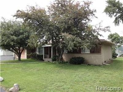 103 Potter Dr, Belleville, MI, 48111