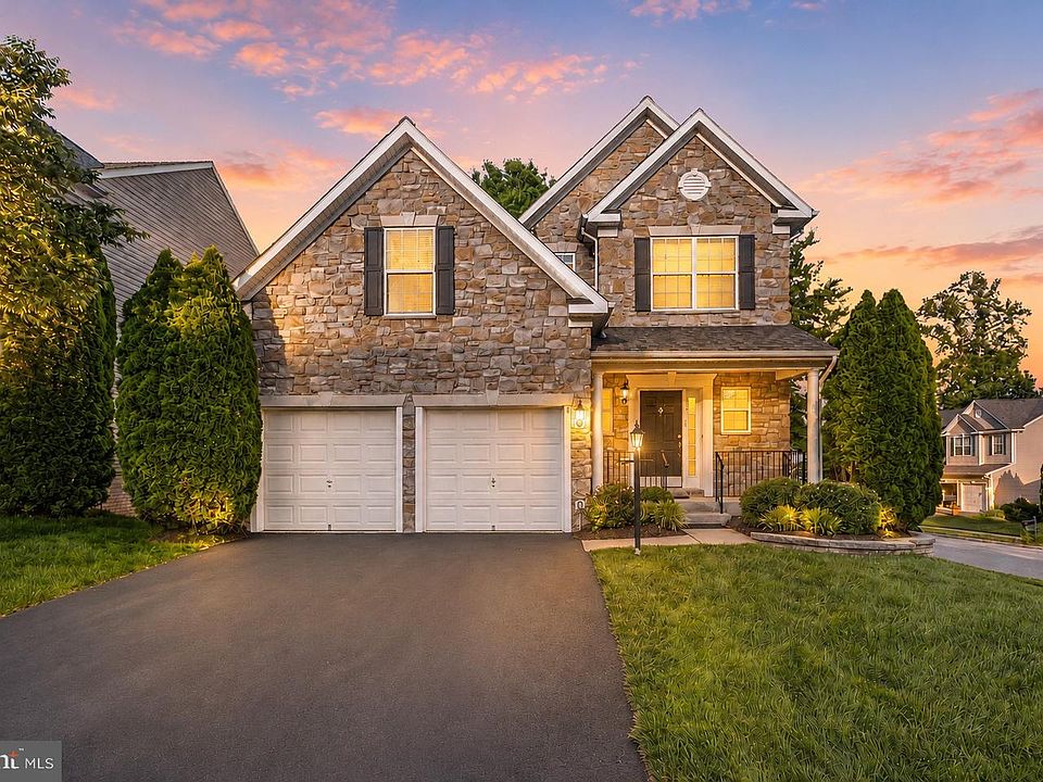 1st image of 15225 Muddy Creek Ct