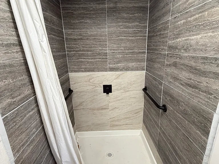8908 Golf Dr #8908 — Photo 8
