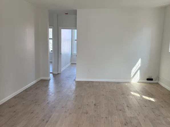 13 Cambridge Avenue image 9 of 14