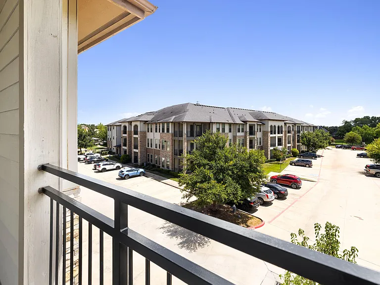 Olympus at Waterside Estates — Photo 67