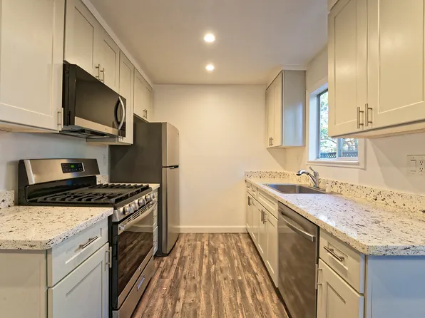 Calderon, 465 Calderon Ave APT 12, Mountain View, CA 94041