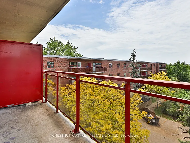 888 Glen St #525 — Photo 34