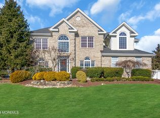 2 Earl Ct, Jackson, NJ