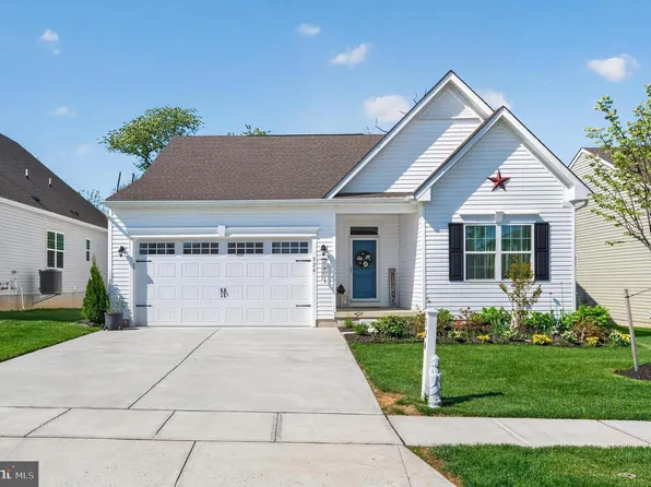 324 Taft Dr, Swedesboro, NJ 08085