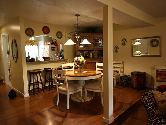 4th image of 6182 Rolling Forest Cir