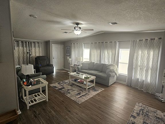 4th image of 513 Becky Way #57