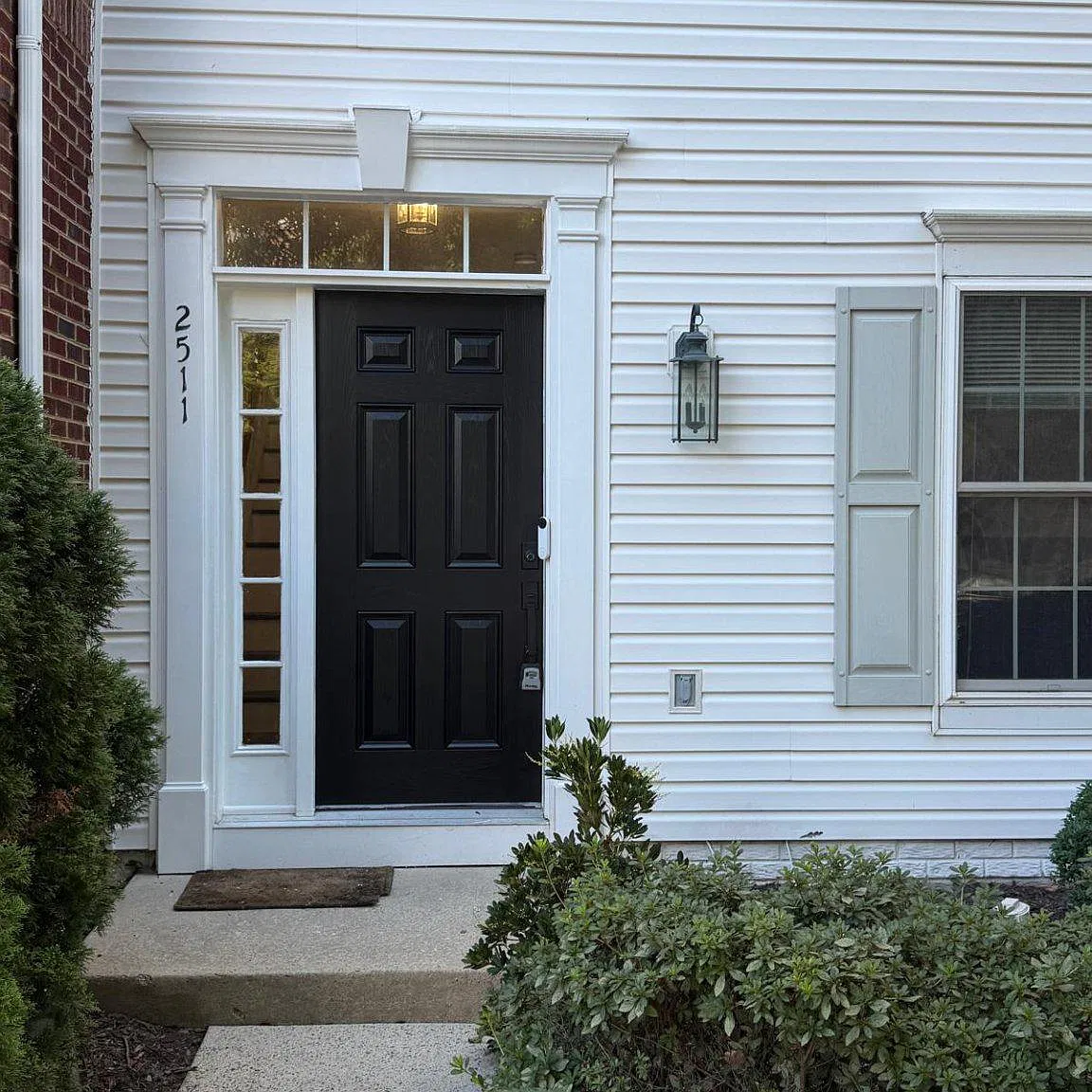 3 bed, 4.0 bath, 1622 sqft, $3,300 — Photo 2