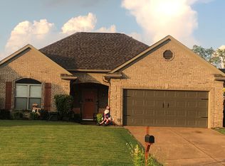 35 Sadie Cv, Oakland, TN 38060