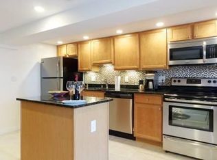 509 Seward Sq SE #2, Washington, DC 20003