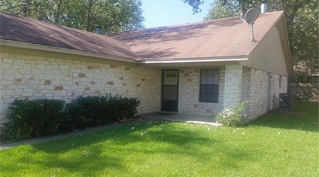 1st image of 2201 Holly Springs Dr #B