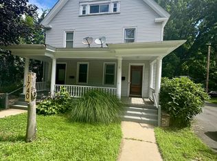 1740 Farmington Ave #2E, Unionville, CT 06085