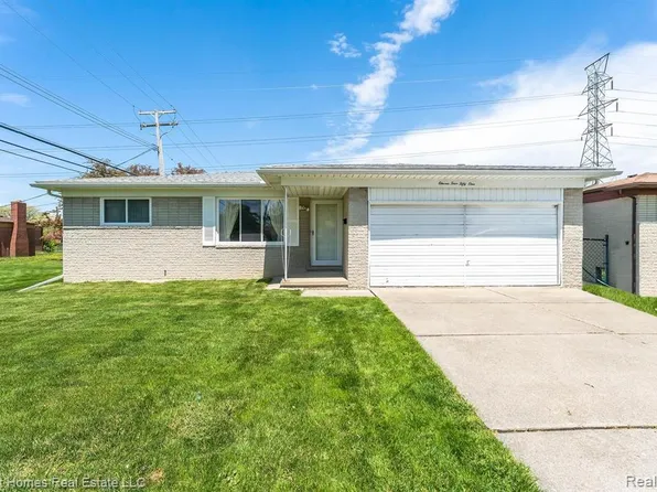11451 Canterbury Dr, Warren, MI 48093