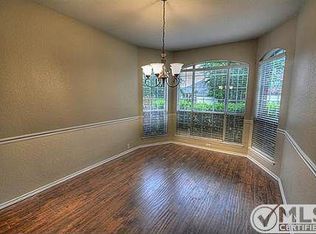 1048 Ponderosa Rdg, Little Elm, TX 75068