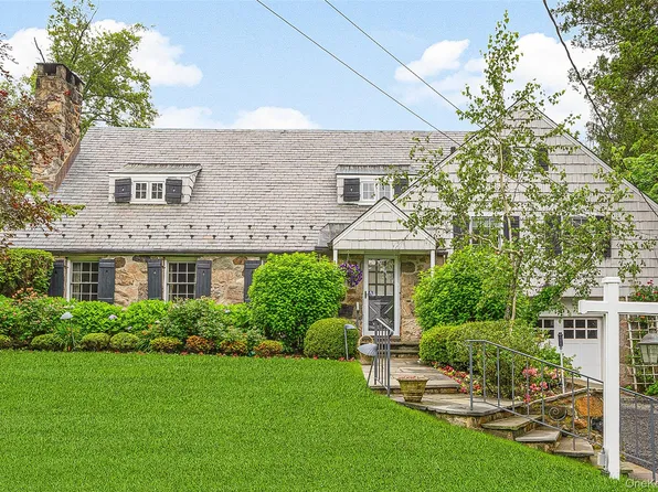 26 Bradford Road, Scarsdale, NY 10583