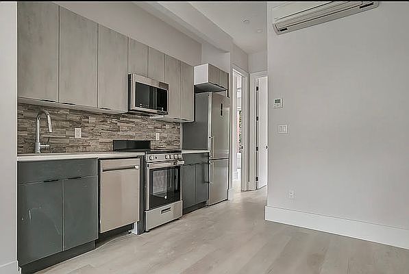 1st image of 324 E 116th St #2H