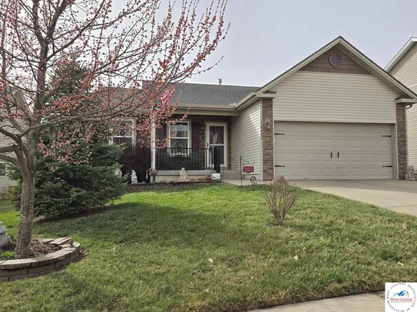 14408 Richmond Ave, Grandview, MO 64030