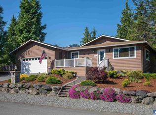 139 Hurricane Ridge Dr, Sequim, WA 98382