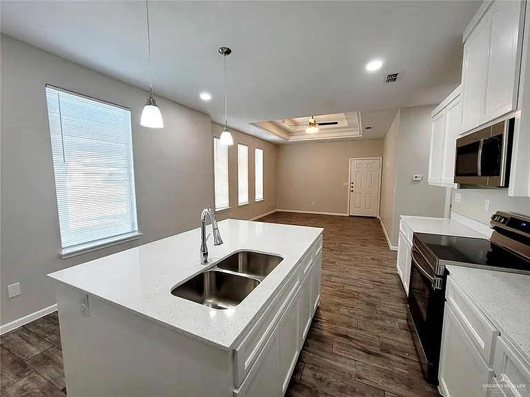 1412 Petri Dr #3 — Photo 2