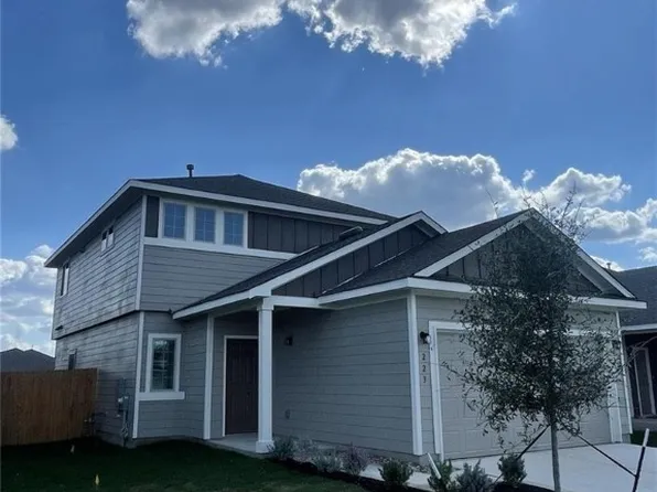 223 Driftwood Ln, Bastrop, TX 78602