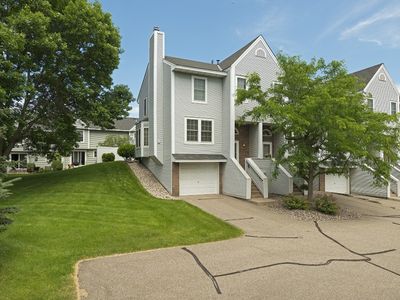 10653 Sherman Dr, Eden Prairie, MN, 55347
