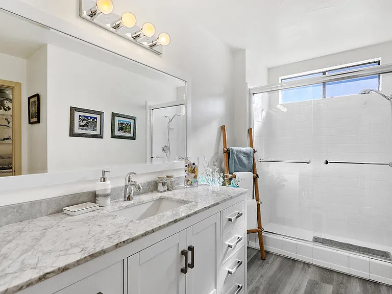 47 Juan Carlos Dr — Photo 21
