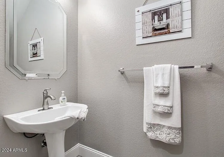 16848 S 13th Pl — Photo 20