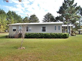 2294 Mallard Dr, Marianna, FL 32448